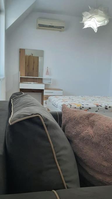 Rowing Base Apartment Plovdiv Eksteriør bilde
