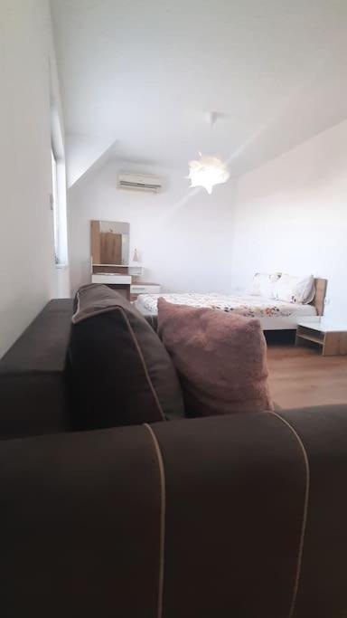Rowing Base Apartment Plovdiv Eksteriør bilde