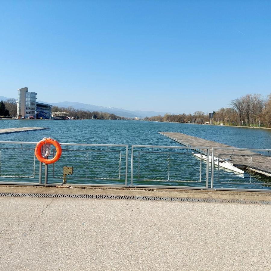 Rowing Base Apartment Plovdiv Eksteriør bilde