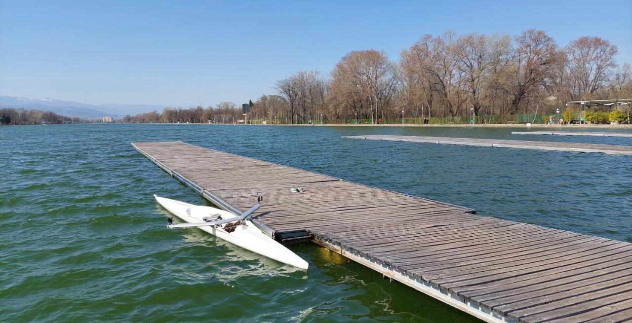 Rowing Base Apartment Plovdiv Eksteriør bilde