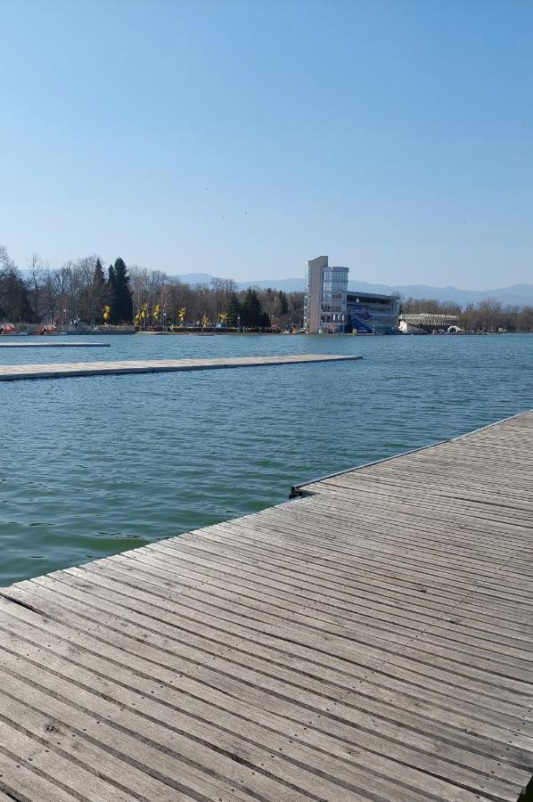 Rowing Base Apartment Plovdiv Eksteriør bilde